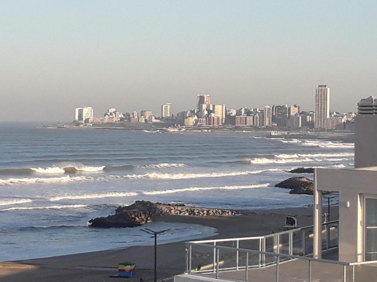 Frente al mar charlone Mar del Plata Exterior foto