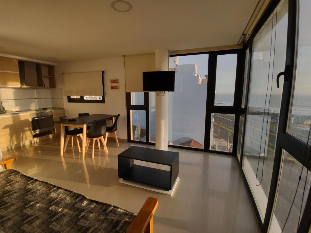 Frente al mar charlone Mar del Plata Exterior foto