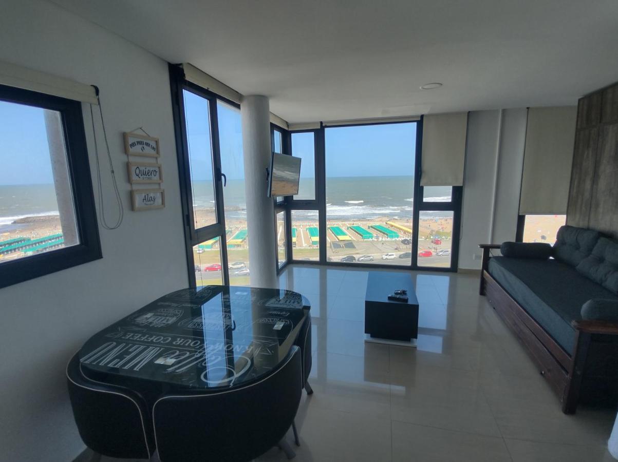 Frente al mar charlone Mar del Plata Exterior foto